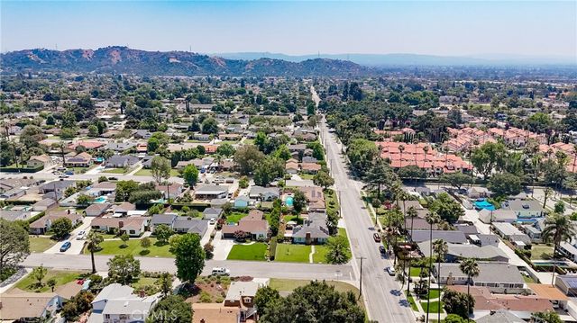504 E Comstock, Glendora, CA 91741