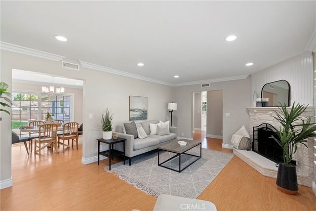 504 E Comstock, Glendora, CA 91741