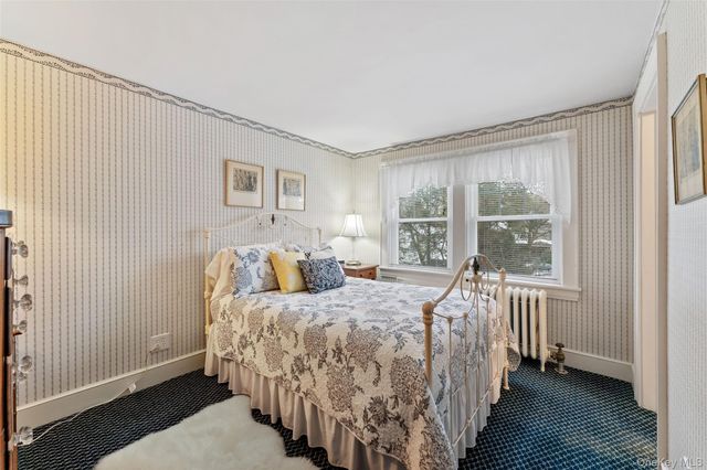 18 Tunstall Road, Scarsdale, NY 10583