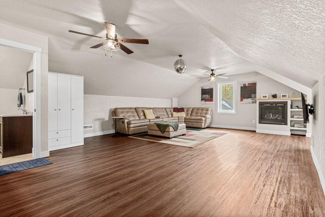 18657 Lamar Avenue N, Marine On Saint Croix, MN 55047