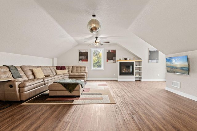18657 Lamar Avenue N, Marine On Saint Croix, MN 55047