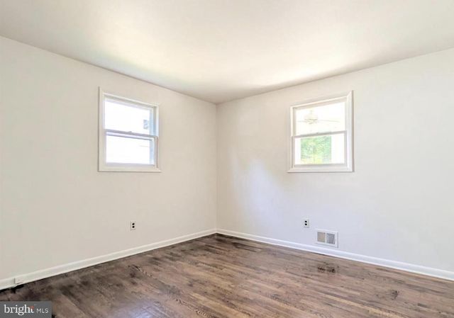 5725 NEVADA ST, College Park, MD 20740