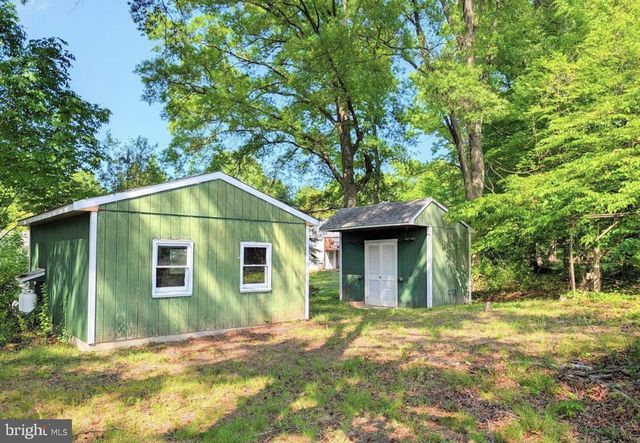 5725 NEVADA ST, College Park, MD 20740