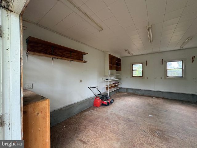 5725 NEVADA ST, College Park, MD 20740