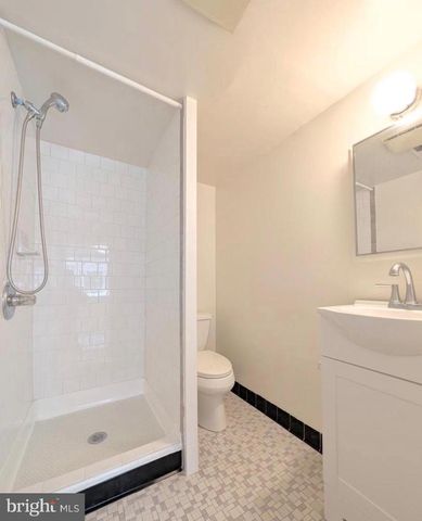 5725 NEVADA ST, College Park, MD 20740