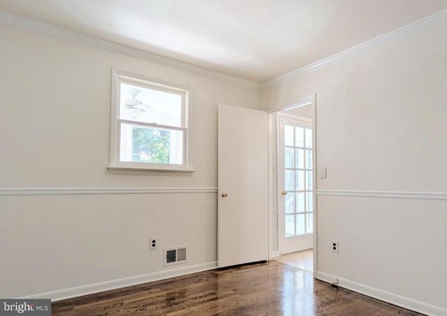 5725 NEVADA ST, College Park, MD 20740