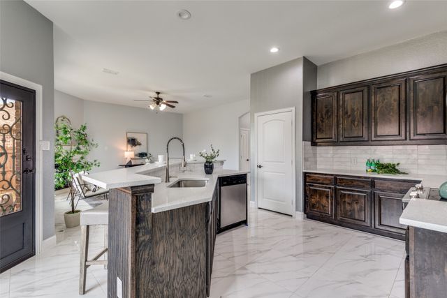 1114 Leafy Glade Road, Forney, TX 75126