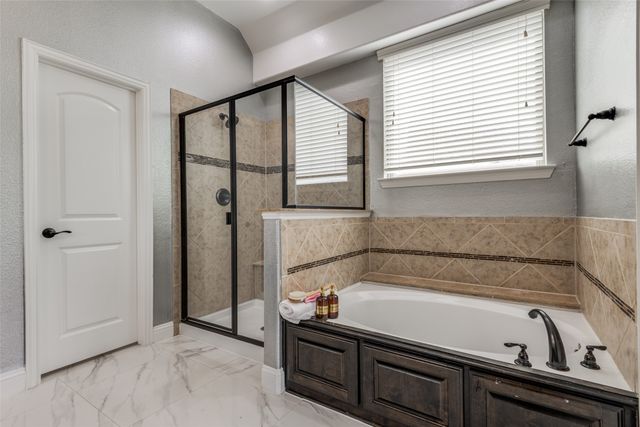 1114 Leafy Glade Road, Forney, TX 75126