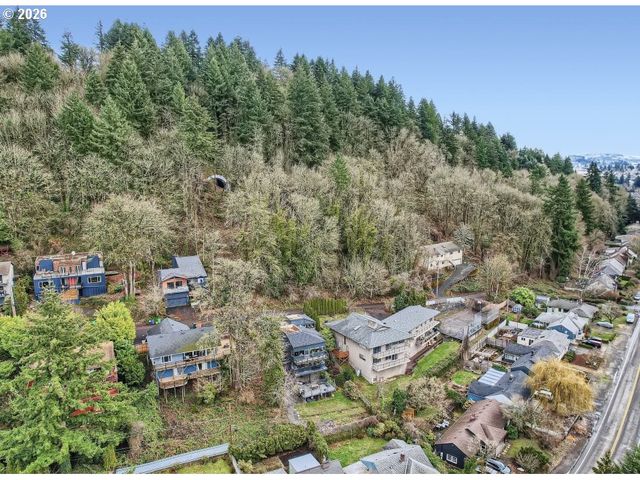 3226 Ne CADET Ave, Portland, OR 97220