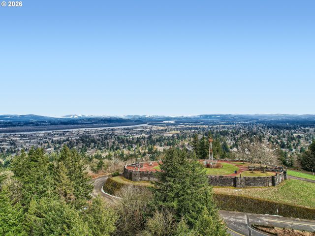 3226 Ne CADET Ave, Portland, OR 97220