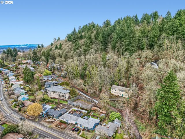 3226 Ne CADET Ave, Portland, OR 97220