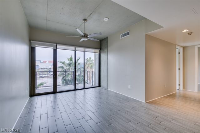 353 East Bonneville Avenue 521, Las Vegas, NV 89101