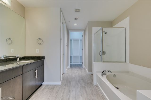 353 East Bonneville Avenue 521, Las Vegas, NV 89101