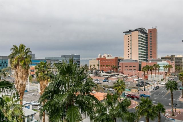 353 East Bonneville Avenue 521, Las Vegas, NV 89101