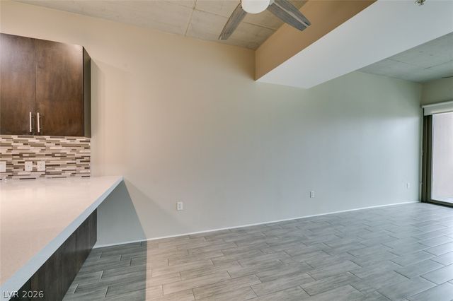 353 East Bonneville Avenue 521, Las Vegas, NV 89101