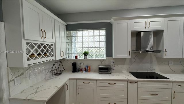 4837 NW 20th Pl, Coconut Creek, FL 33063