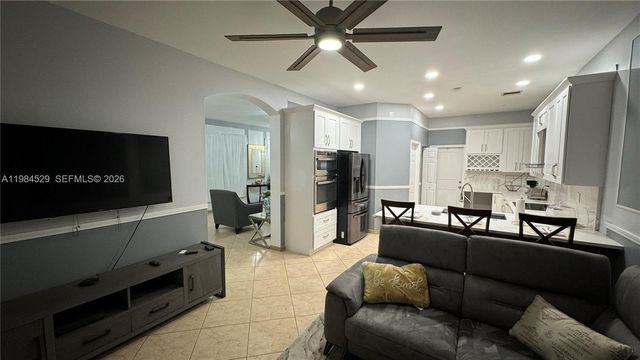 4837 NW 20th Pl, Coconut Creek, FL 33063