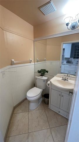 4837 NW 20th Pl, Coconut Creek, FL 33063