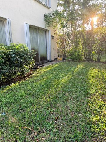 4837 NW 20th Pl, Coconut Creek, FL 33063