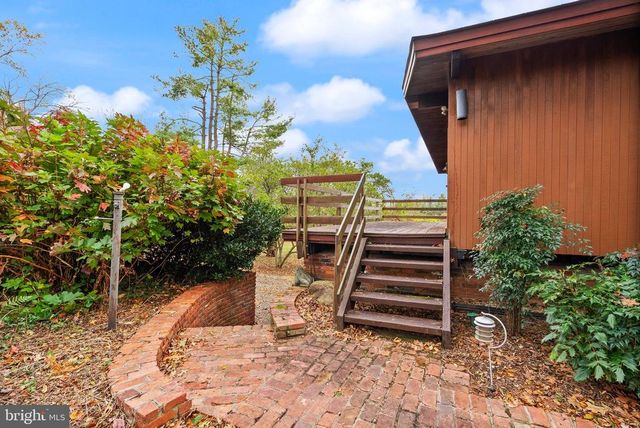 7099 GLEN CURTISS LN, Warrenton, VA 20187