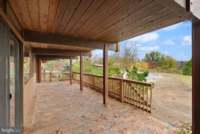 7099 GLEN CURTISS LN, Warrenton, VA 20187