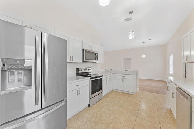 3011 Avenue M, Riviera Beach, FL 33404