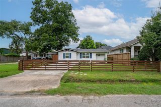 1207 Archer Street, Houston, TX 77009