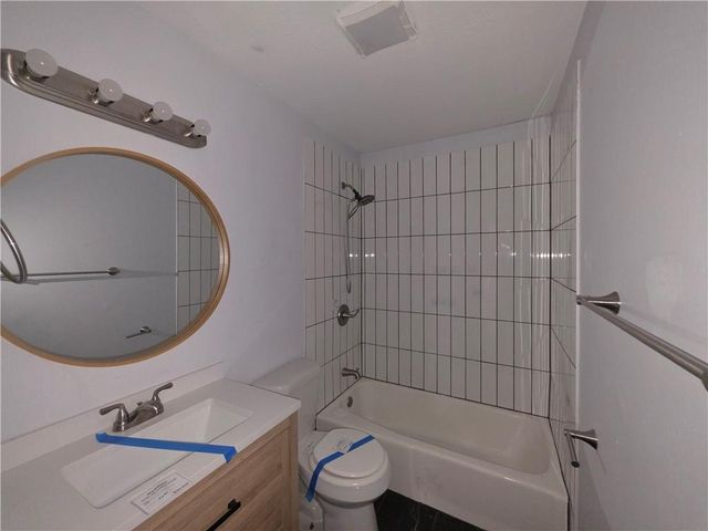 13420 Belmeade Avenue, Grandview, MO 64030