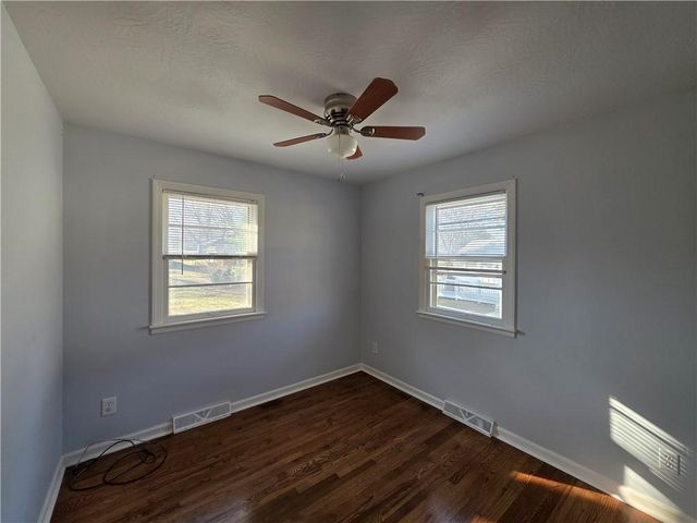 13420 Belmeade Avenue, Grandview, MO 64030