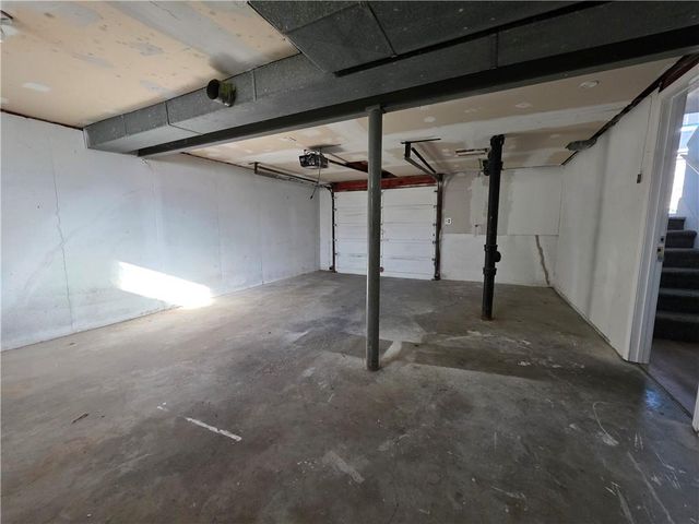 13420 Belmeade Avenue, Grandview, MO 64030