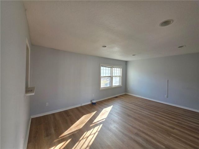 13420 Belmeade Avenue, Grandview, MO 64030