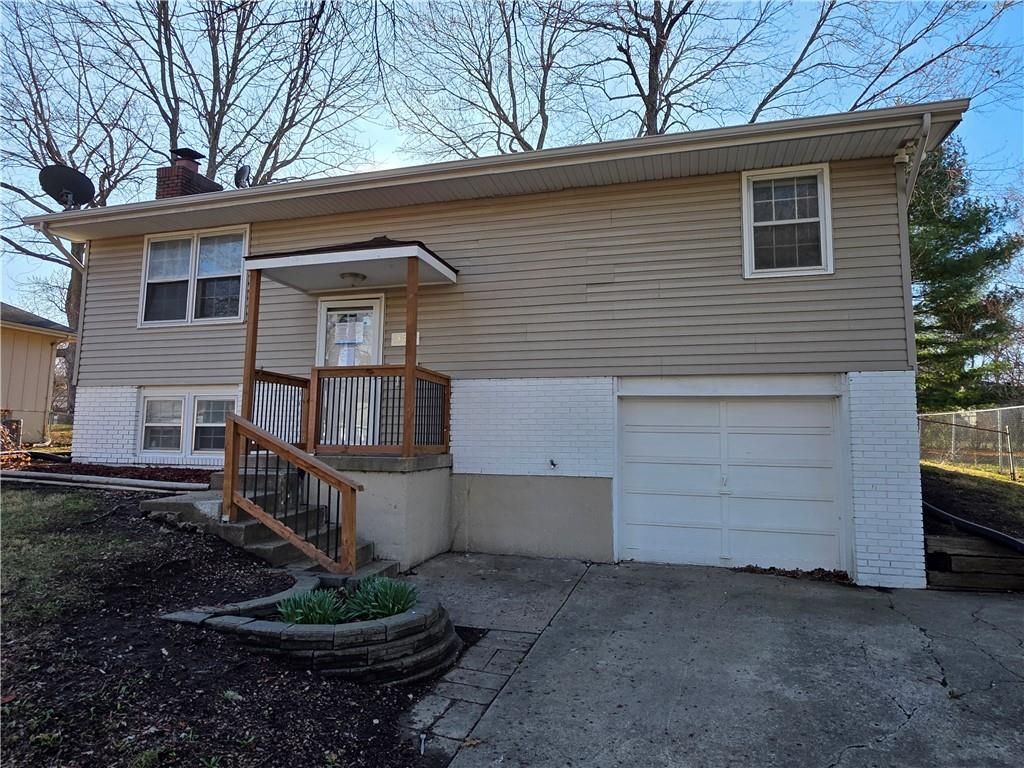 13420 Belmeade Avenue, Grandview, MO 64030