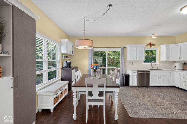 10504 Aspen Drive, Fishers, IN 46037