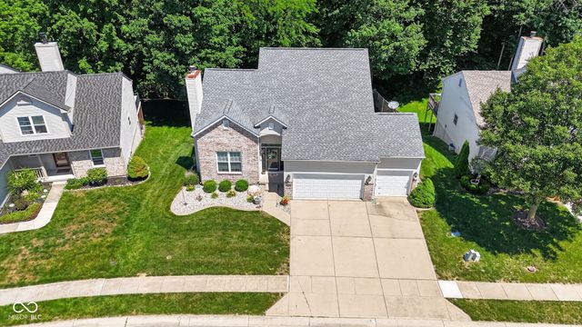 10504 Aspen Drive, Fishers, IN 46037