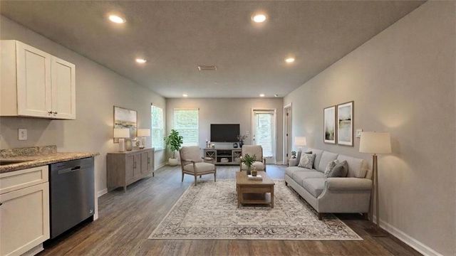 7752 Oakmont N Drive, Theodore, AL 36582