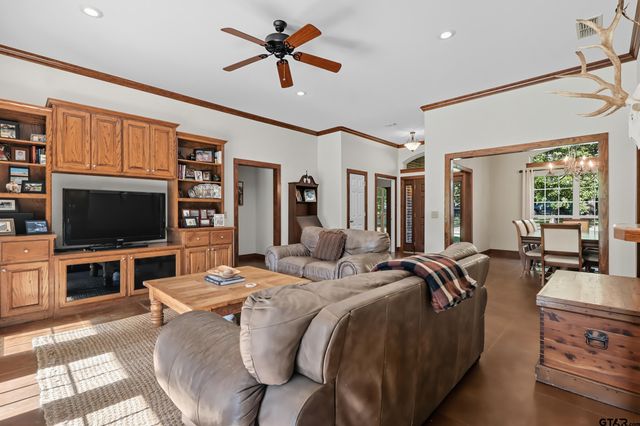 404 CR 4220, Mt Pleasant, TX 75455