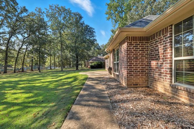 404 CR 4220, Mt Pleasant, TX 75455