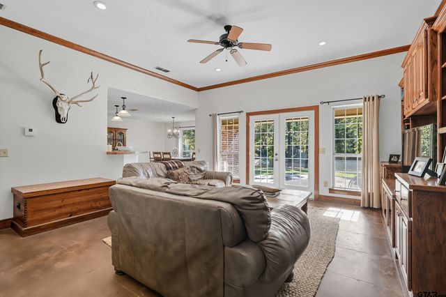 404 CR 4220, Mt Pleasant, TX 75455