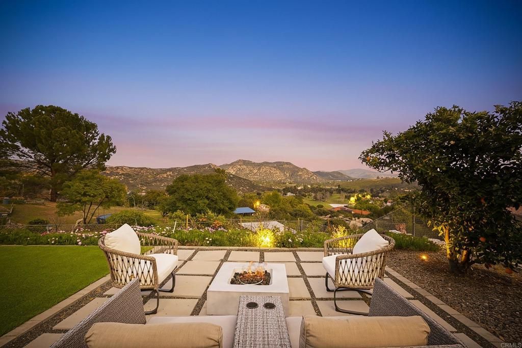 Image 4 of property listing at 15647 Calistoga Drive, Ramona, CA 92065