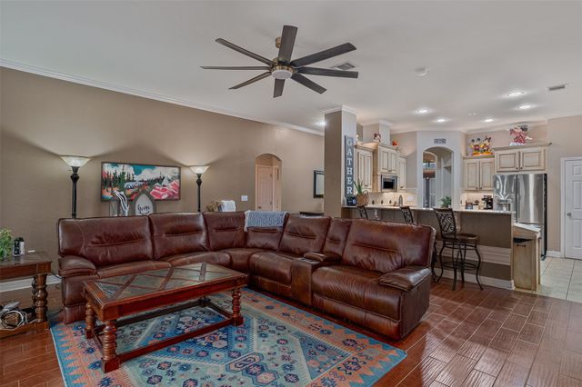 2324 Tallgrass Circle, Bossier City, LA 71111