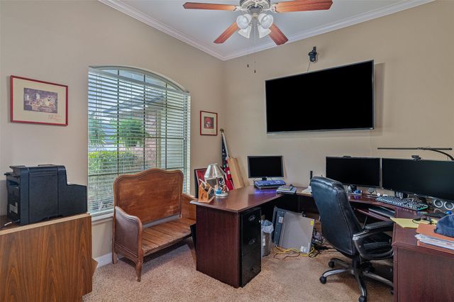 2324 Tallgrass Circle, Bossier City, LA 71111