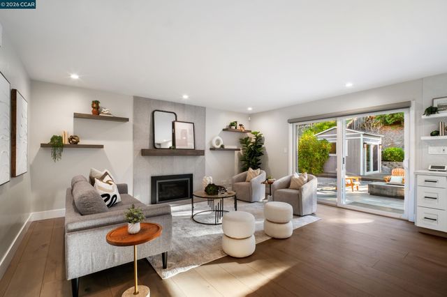 230 Royal Palm Place, Danville, CA 94526