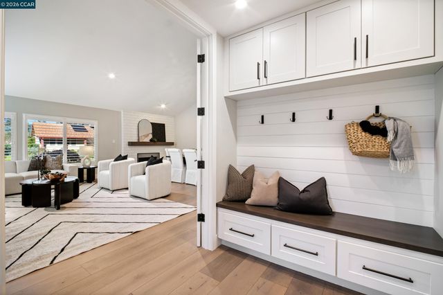 230 Royal Palm Place, Danville, CA 94526