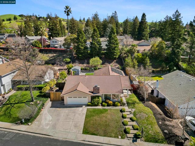 230 Royal Palm Place, Danville, CA 94526