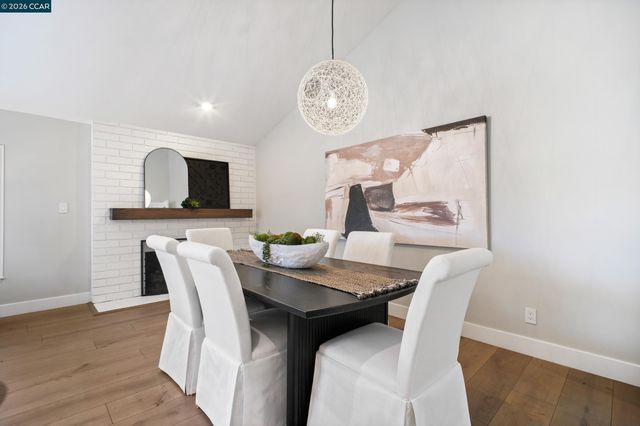 230 Royal Palm Place, Danville, CA 94526