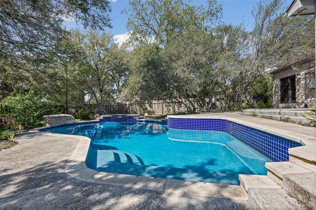 3501 Black Mesa HOLW, Austin, TX 78739