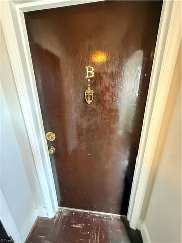 711 W First Street B, Winston-salem, NC 27101