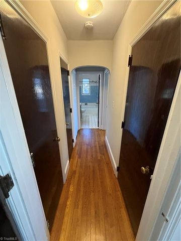 711 W First Street B, Winston-salem, NC 27101