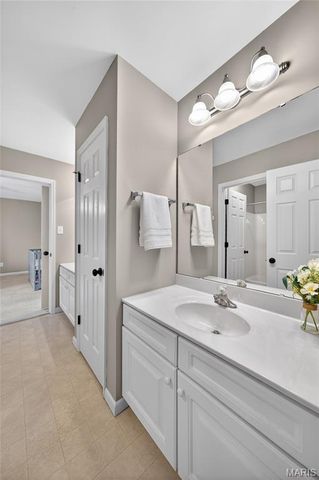7816 Wind Hill Drive, O'fallon, MO 63368