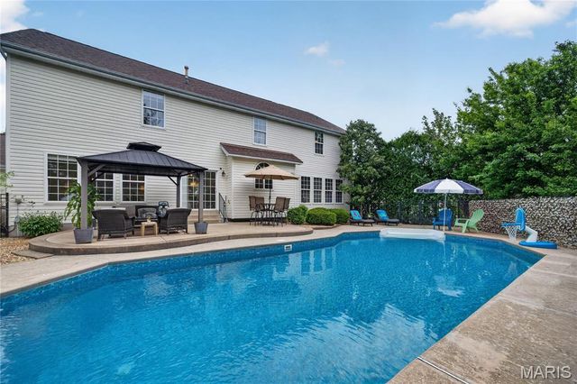 7816 Wind Hill Drive, O'fallon, MO 63368